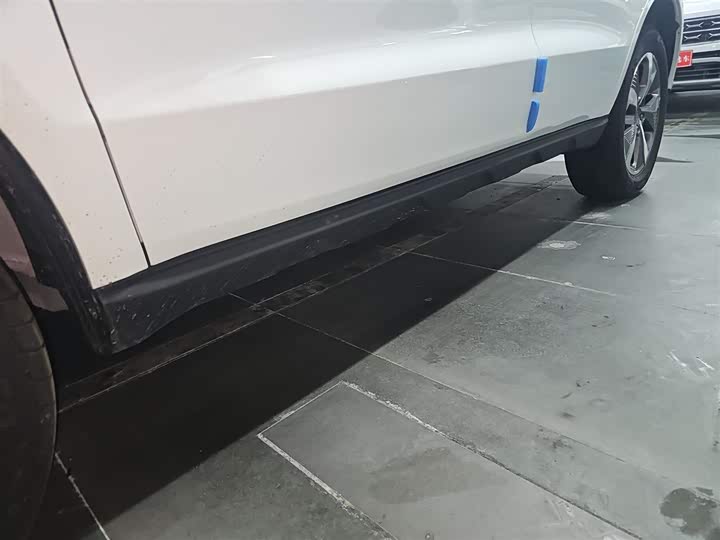 Фото 22 - Geely Okavango Pro