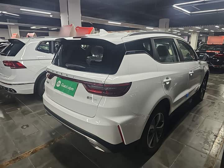 Фото 7 - Geely Okavango Pro