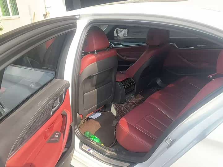 Фото 4 - BMW 5 Series