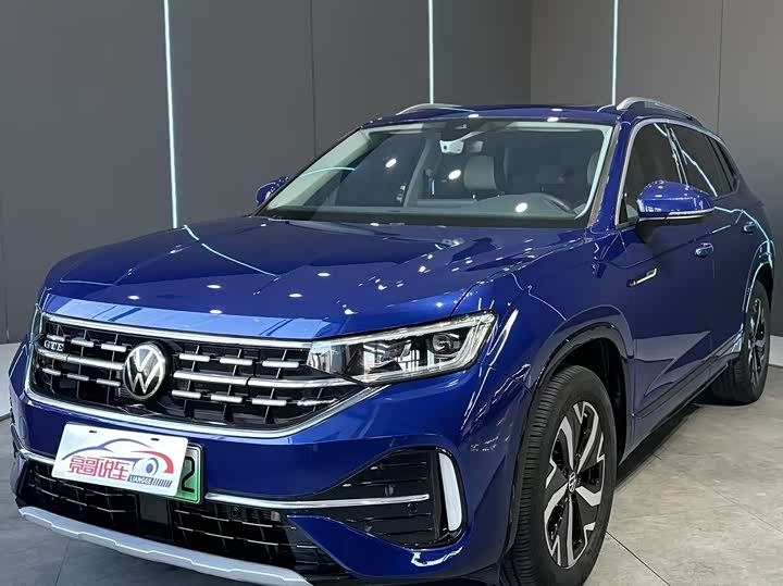 Фото 1 - Volkswagen Tayron GTE Hybrid