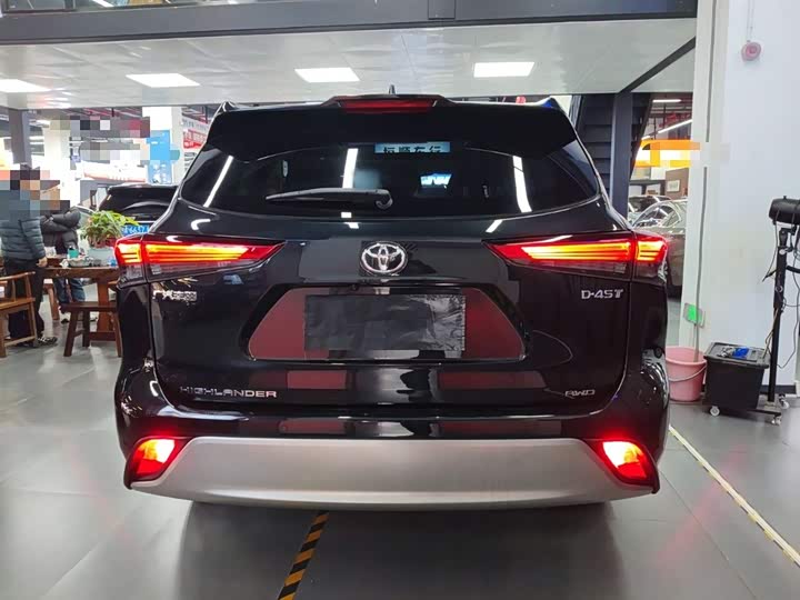 Фото 6 - Toyota Highlander