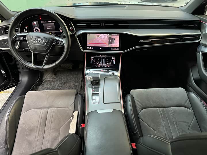 Фото 6 - Audi A6L