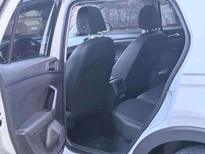 Фото 6 - Volkswagen Tacqua