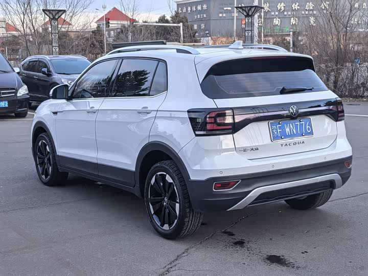 Фото 9 - Volkswagen Tacqua