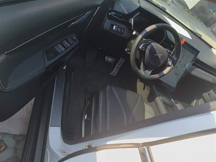 Фото 16 - XPeng G3