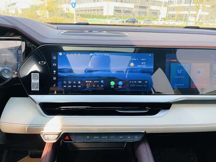 Фото 8 - Geely Monjaro