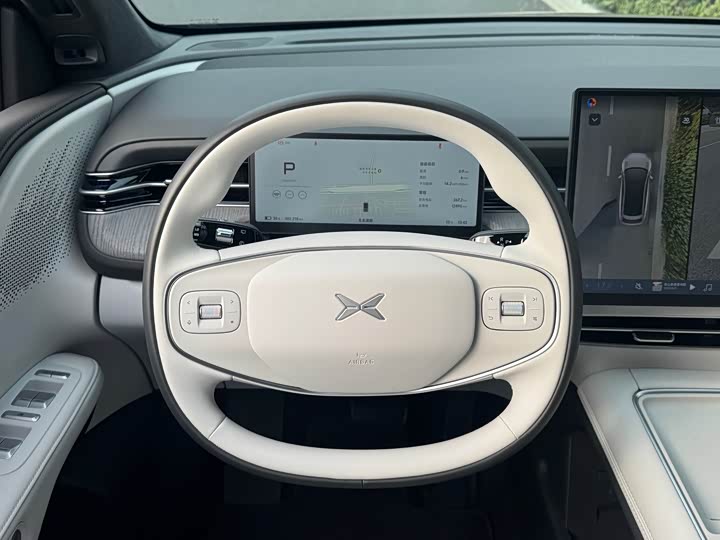 Фото 16 - XPeng G6