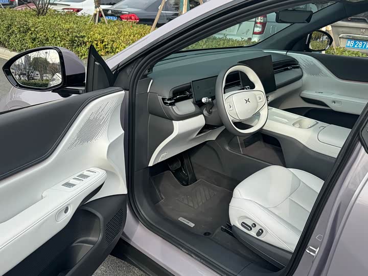 Фото 8 - XPeng G6