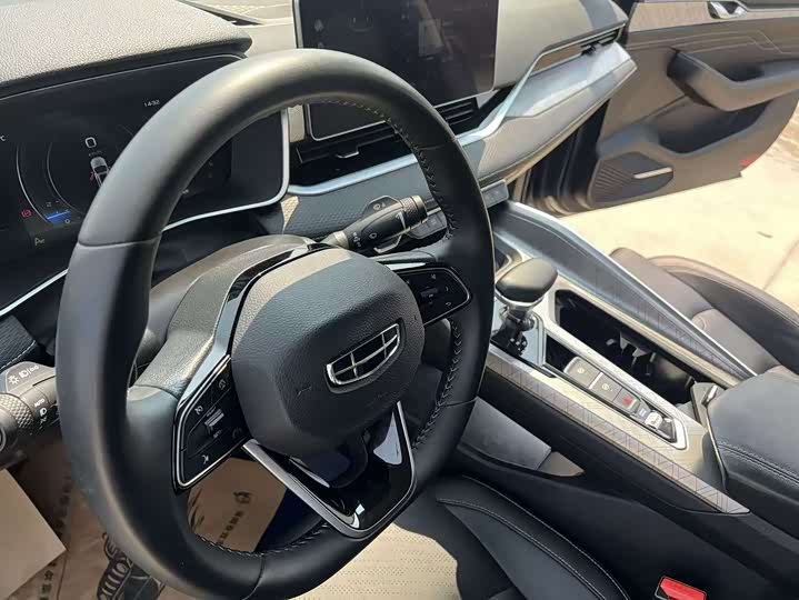 Фото 16 - Geely Preface