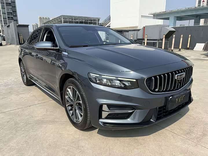 Фото 3 - Geely Preface