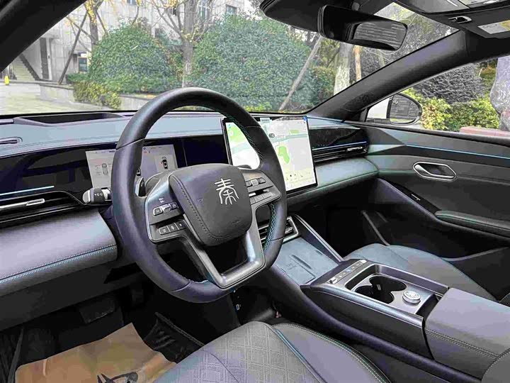 Фото 6 - BYD Qin L