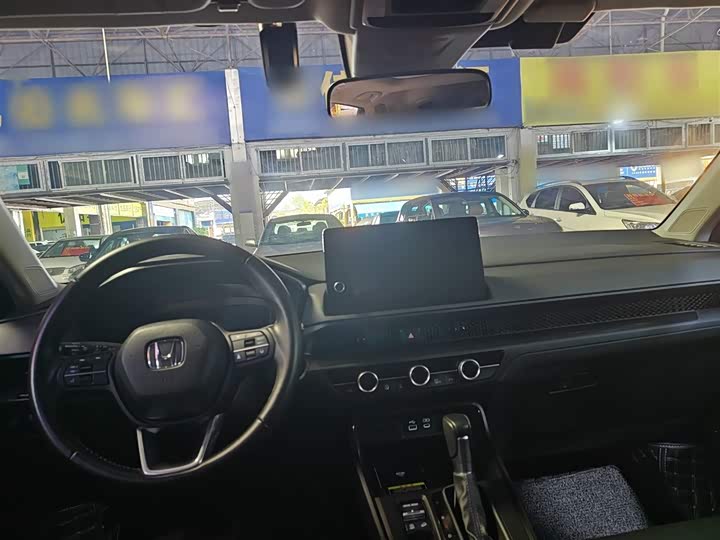 Фото 10 - Honda CR-V