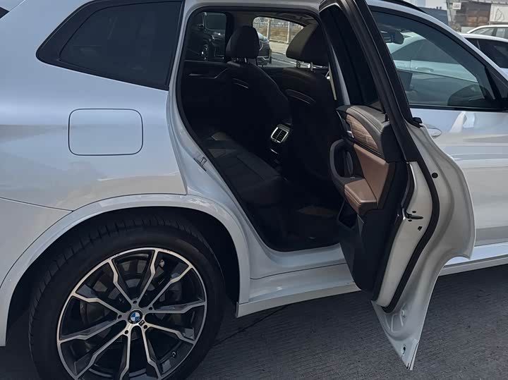 Фото 11 - BMW X3