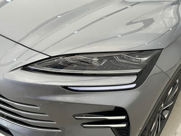 Фото 3 - BYD Song Plus Hybrid/EV