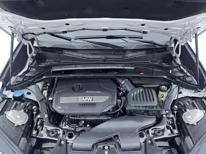 Фото 15 - BMW X1