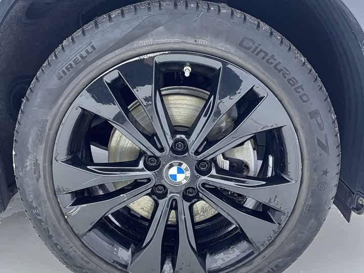 Фото 19 - BMW X1