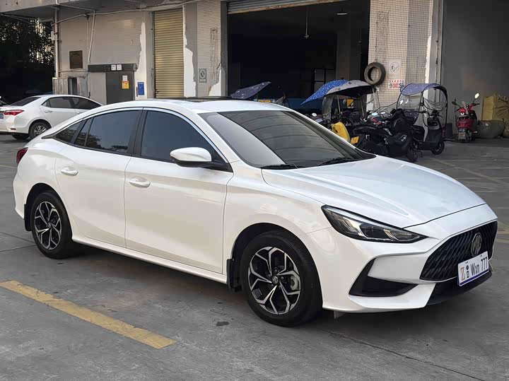 Фото 3 - MG Motor 5