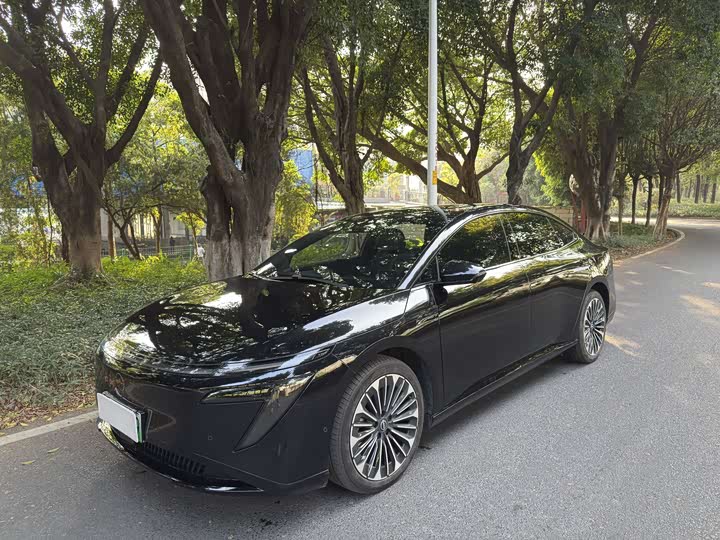 Фото 1 - Nissan N7