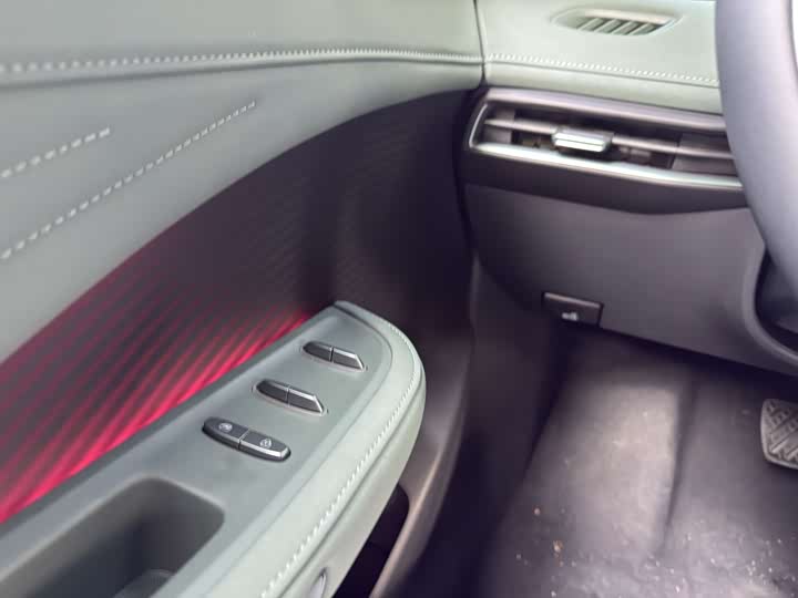 Фото 13 - Nissan N7