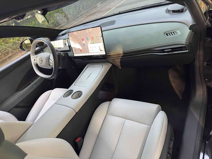 Фото 9 - Nissan N7