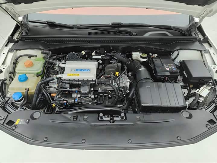 Фото 10 - GAC Trumpchi Empow R