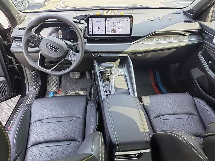 Фото 7 - Geely Preface