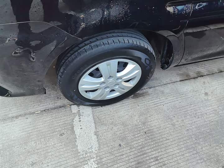 Фото 23 - Dongfeng Forthing Lingzhi M5