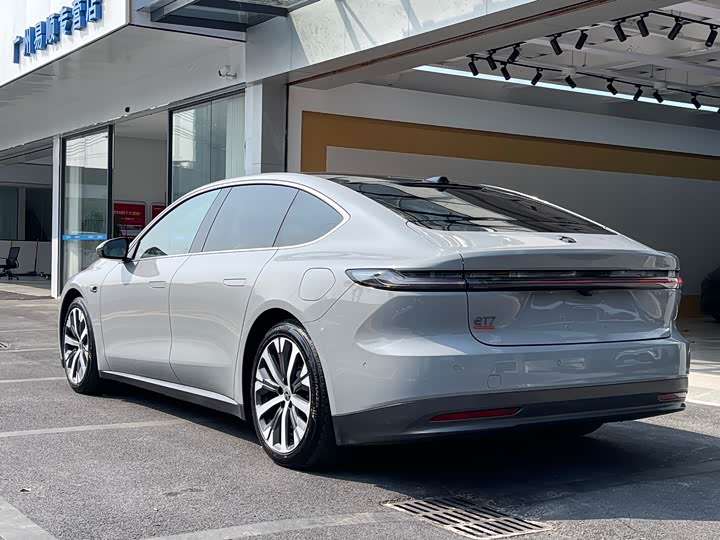 Фото 10 - Nio ET7