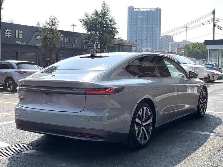 Фото 12 - Nio ET7