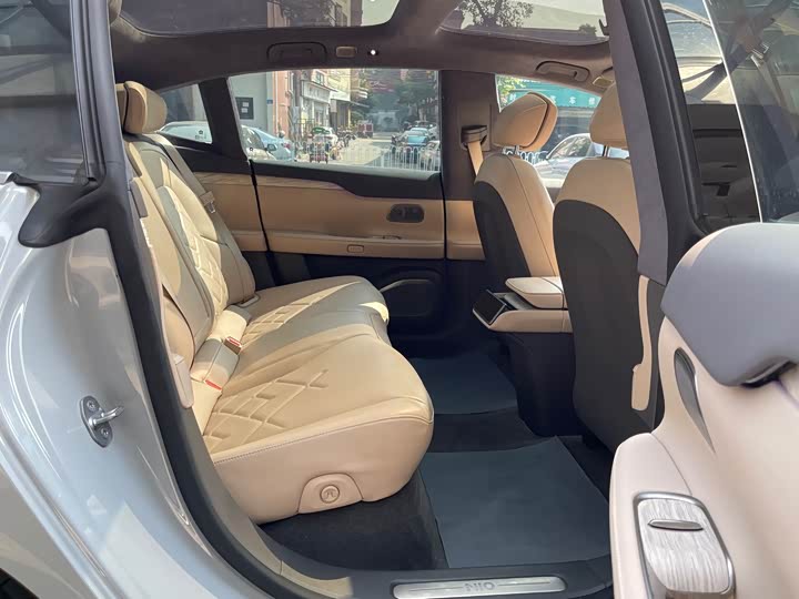 Фото 29 - Nio ET7