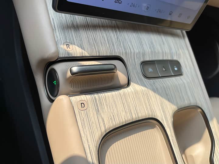 Фото 36 - Nio ET7