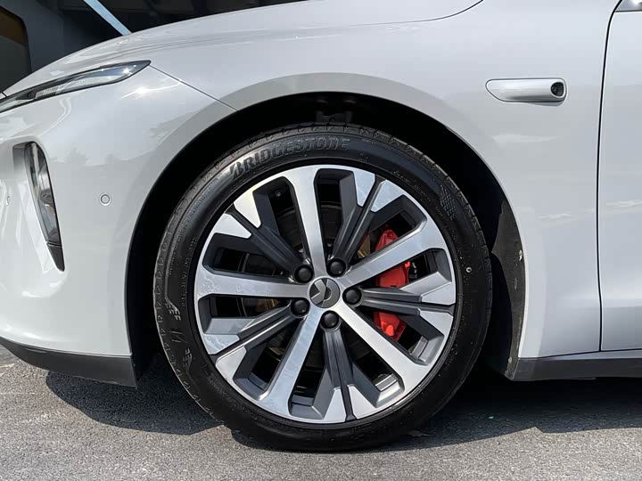 Фото 8 - Nio ET7