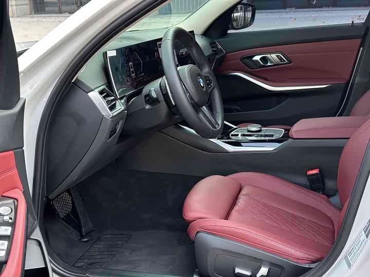 Фото 3 - BMW 3 Series