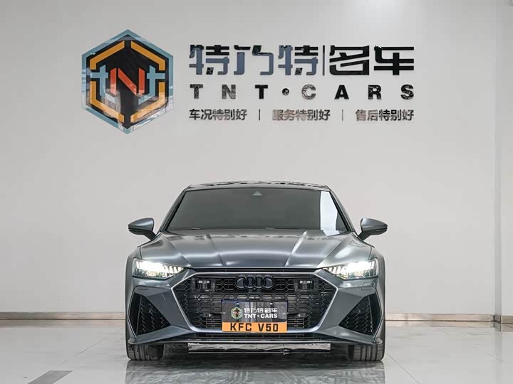 Фото 2 - Audi A7L