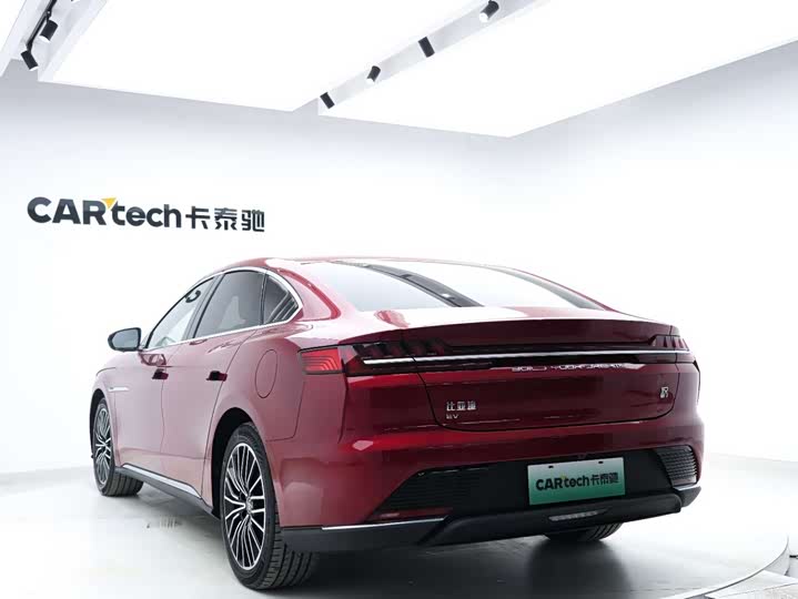 Фото 11 - BYD Han