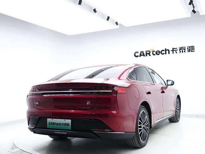 Фото 12 - BYD Han