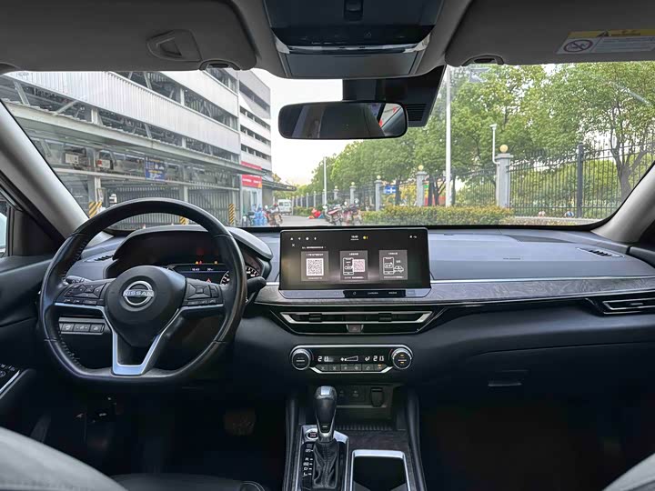 Фото 24 - Nissan Teana