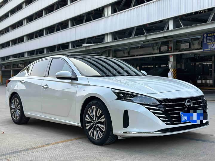 Фото 3 - Nissan Teana