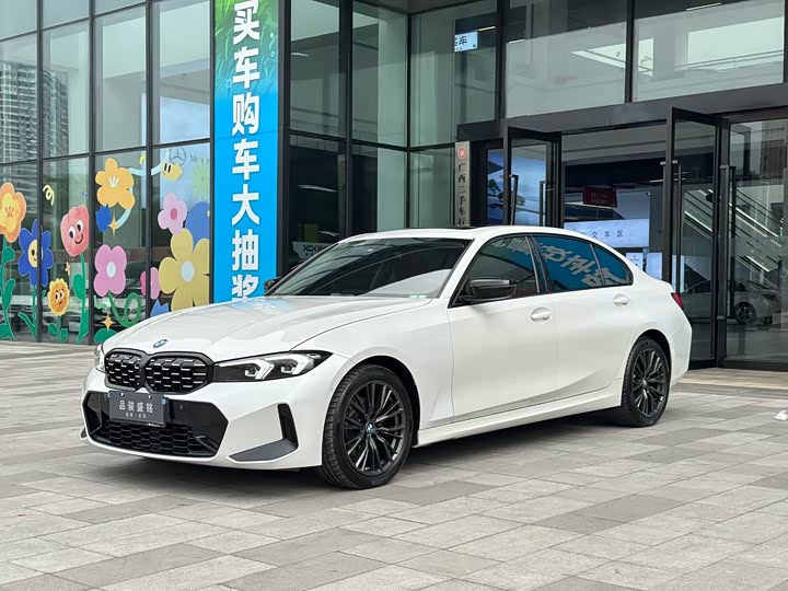 Фото 1 - BMW 3 Series