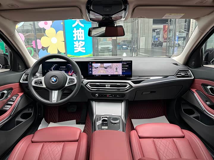 Фото 17 - BMW 3 Series