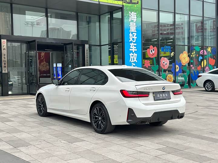 Фото 5 - BMW 3 Series