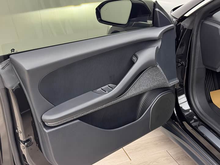 Фото 16 - Nio ET5T