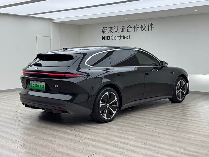 Фото 5 - Nio ET5T