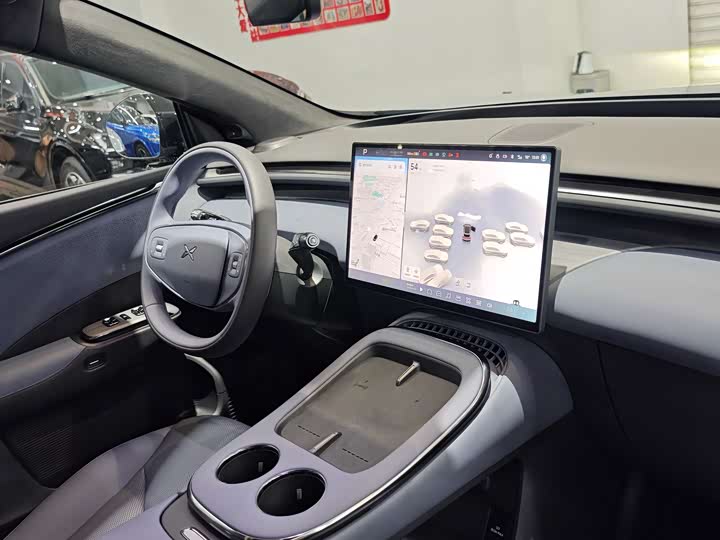 Фото 11 - XPeng G7