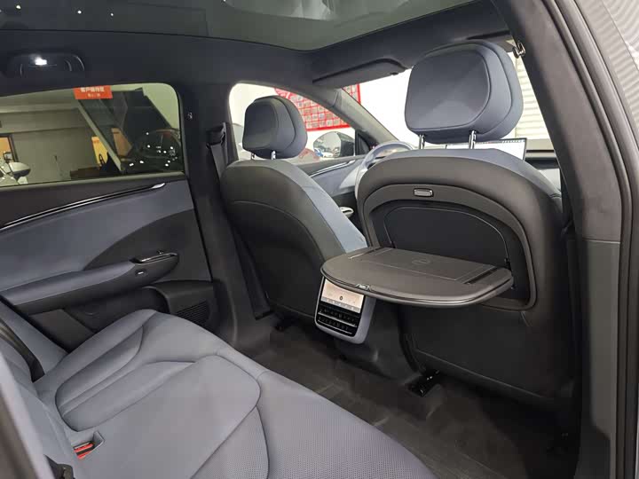 Фото 21 - XPeng G7