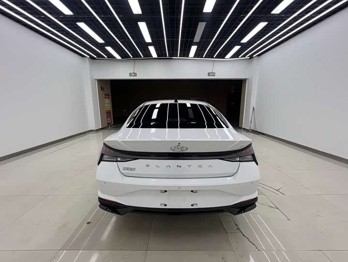 Фото 5 - Hyundai Elantra N line