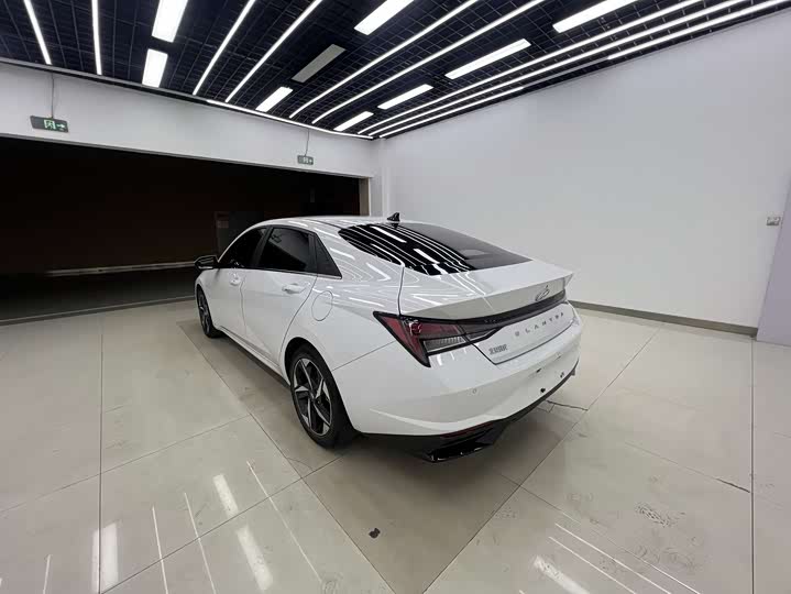 Фото 6 - Hyundai Elantra N line