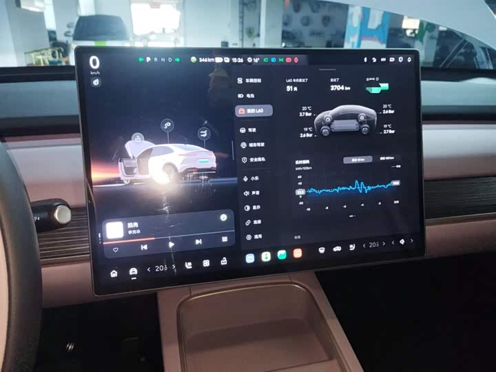 Фото 12 - Nio Onvo L60