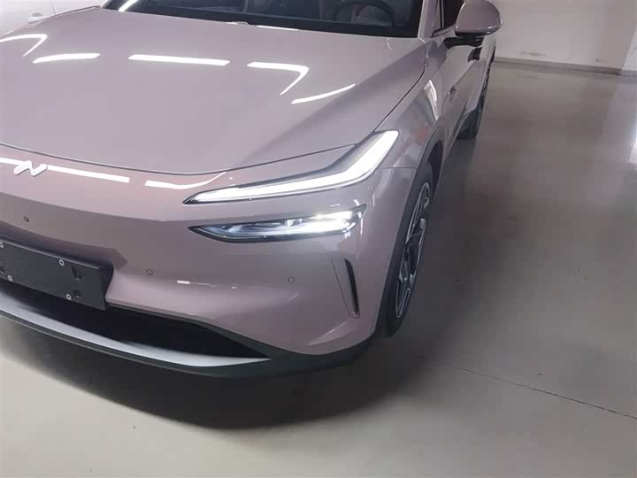 Фото 24 - Nio Onvo L60