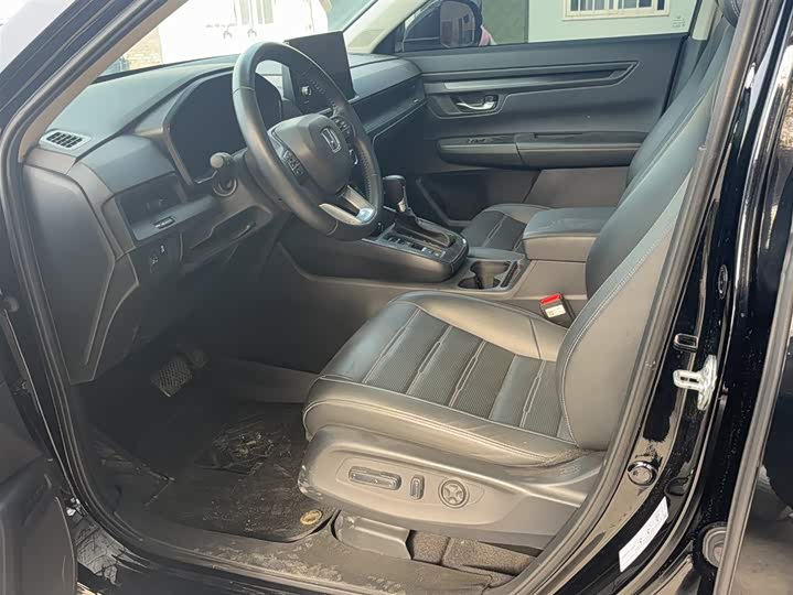 Фото 11 - Honda CR-V